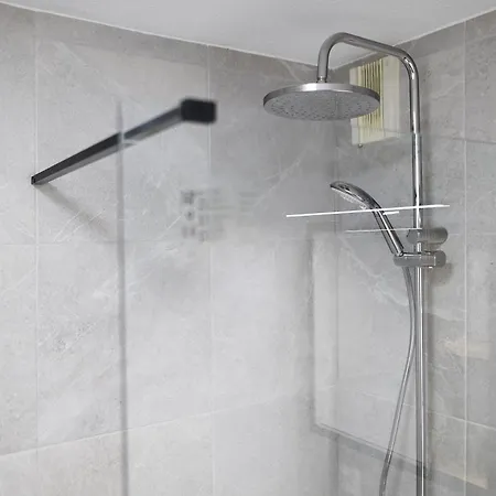 Chic T2 Avec Balcon Et Parking - Zenith, Hippodrome شقة *