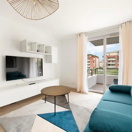 Chic T2 Avec Balcon Et Parking - Zenith, Hippodrome