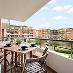 Chic T2 Avec Balcon Et Parking - Zenith, Hippodrome *